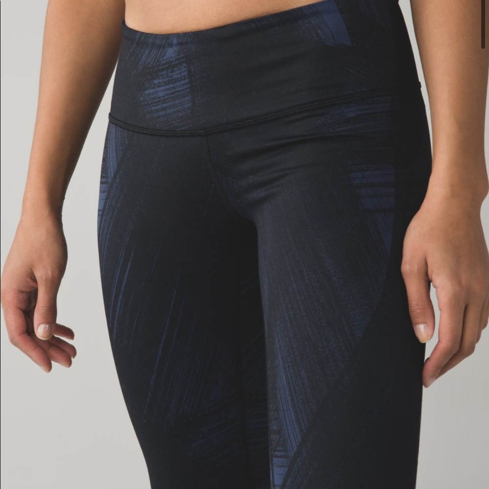 Lululemon Wunder Under Wind Chill sz8